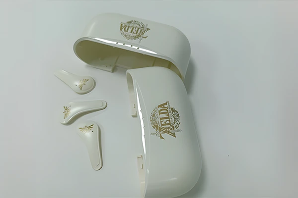 Gold stamping on gaming headphones