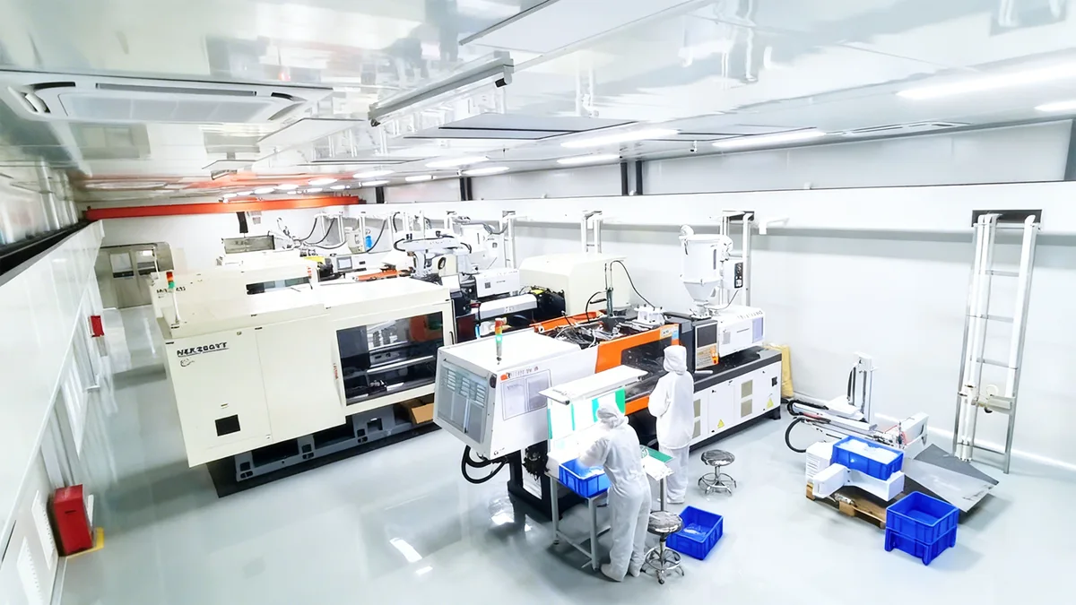 用于注塑成型的 ISO 无尘室